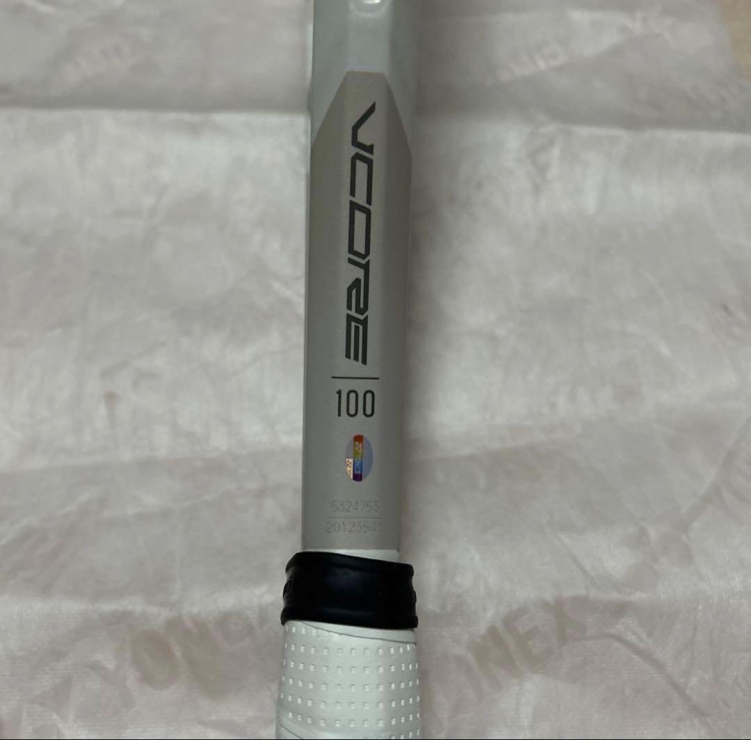 テニストピア　YONEX VCORE 100 サンドベージュ