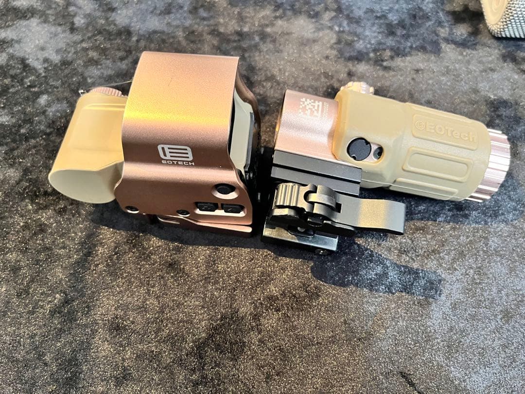 EOTech EXPS3 ホロサイト タン色　ブースターセット