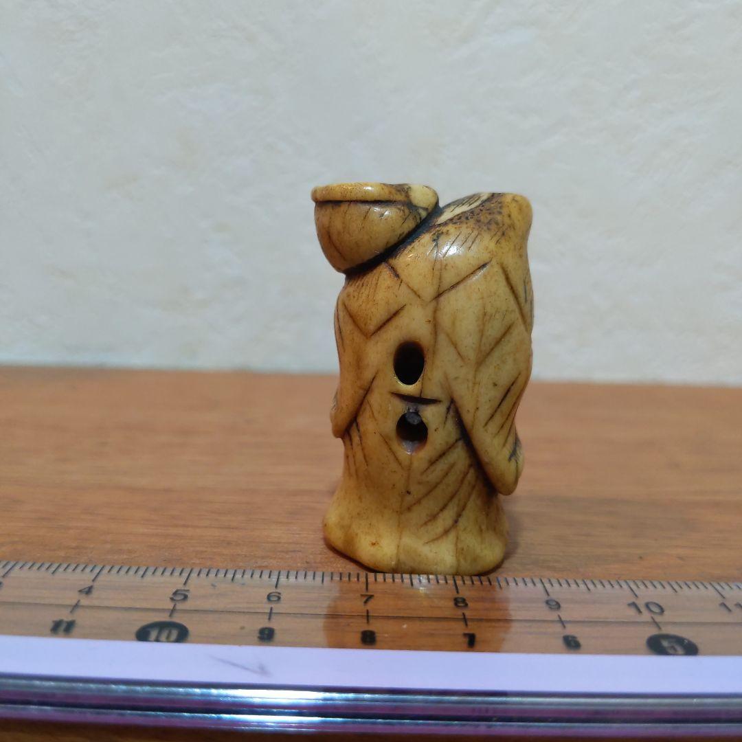時代提物 根付 天然素材【仙人】高さ約4.5cm 横幅約2.5cm 重25ｇ