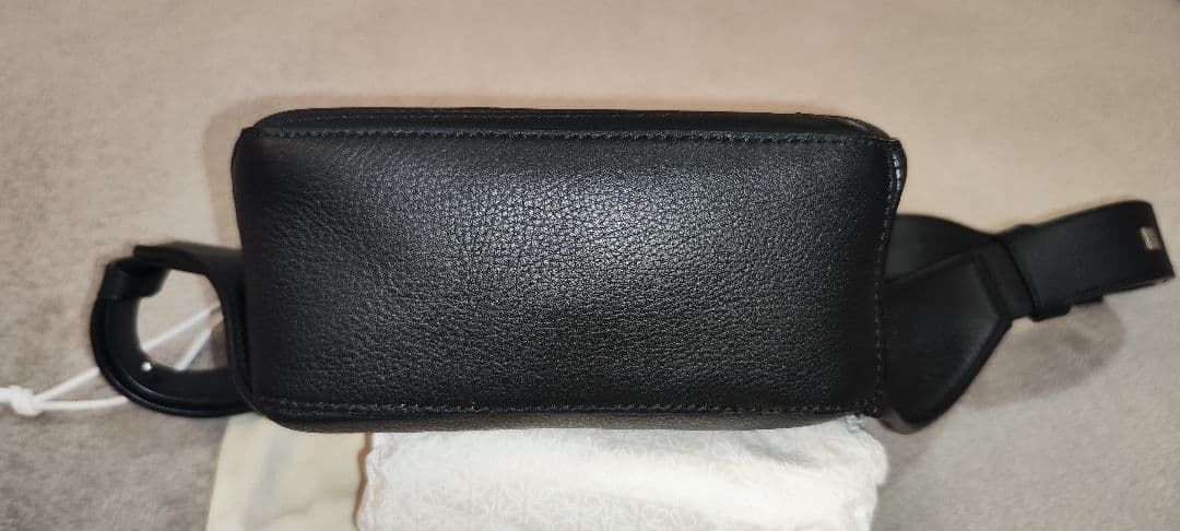 【komaki】LOEWE ロエベ パズル バムバッグ ミニ ブラック
