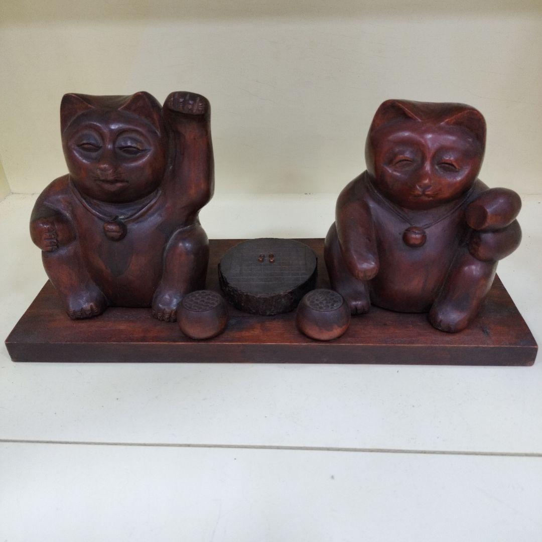 木彫りの縁起猫