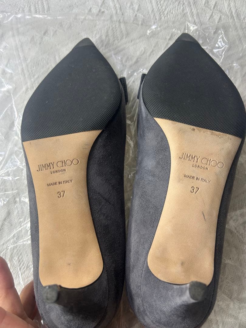JIMMY CHOO グレー スエード パンプス