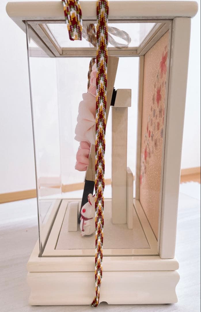 羽子板飾りコンパクト ホワイト アクリルケース付き