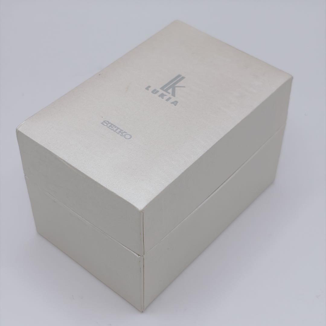 【極美品✨】SEIKO ルキア レディーダイヤ 電波ソーラー 1Pダイヤ チタン