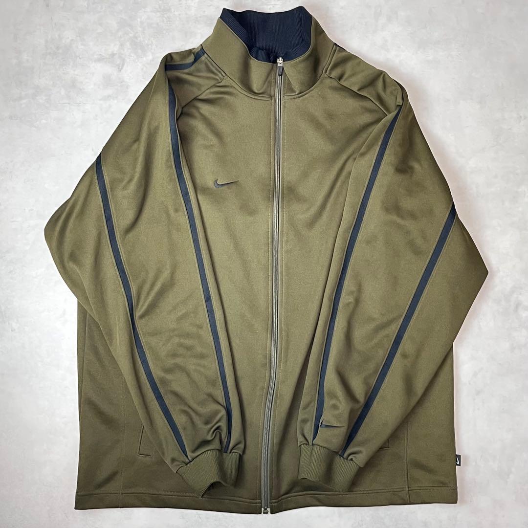 NIKE セットアップ 刺繍ロゴ カーキ XL L