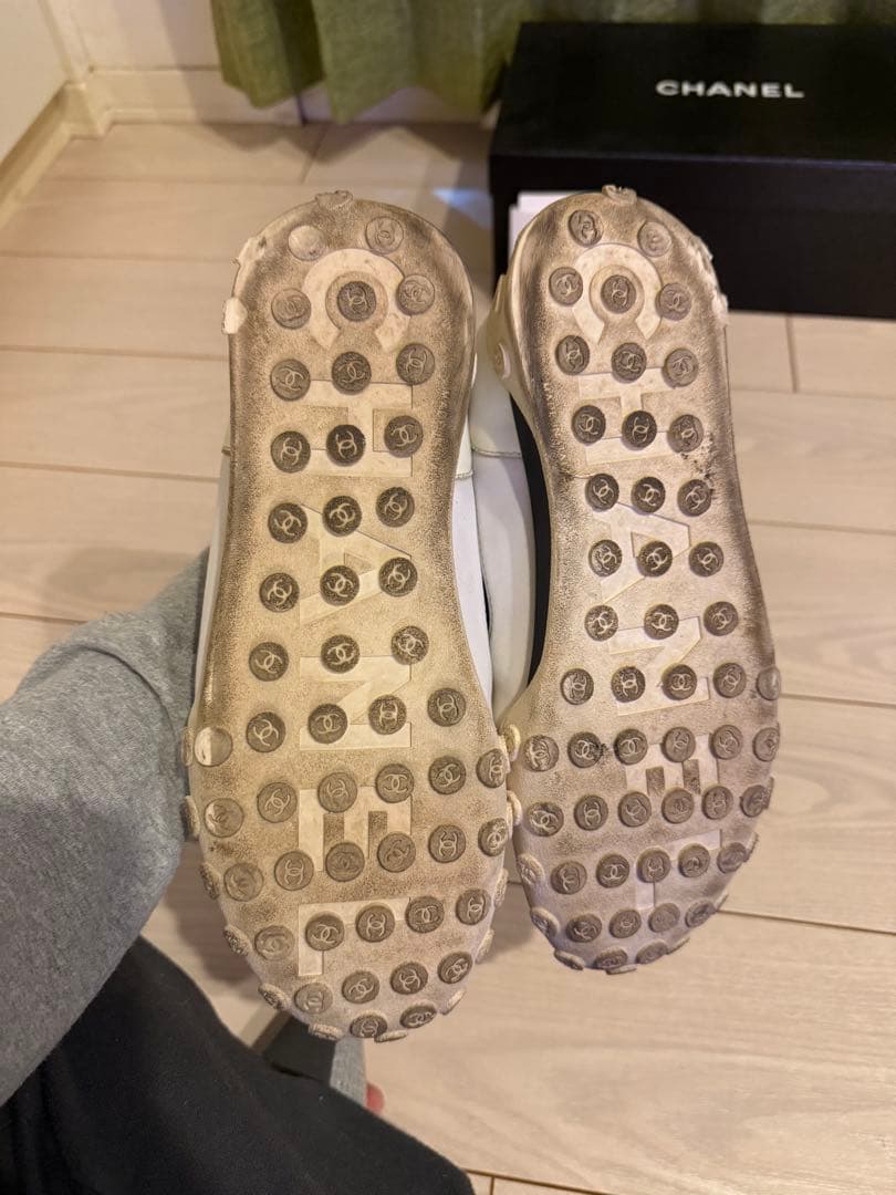 CHANEL メンズスニーカー ホワイト