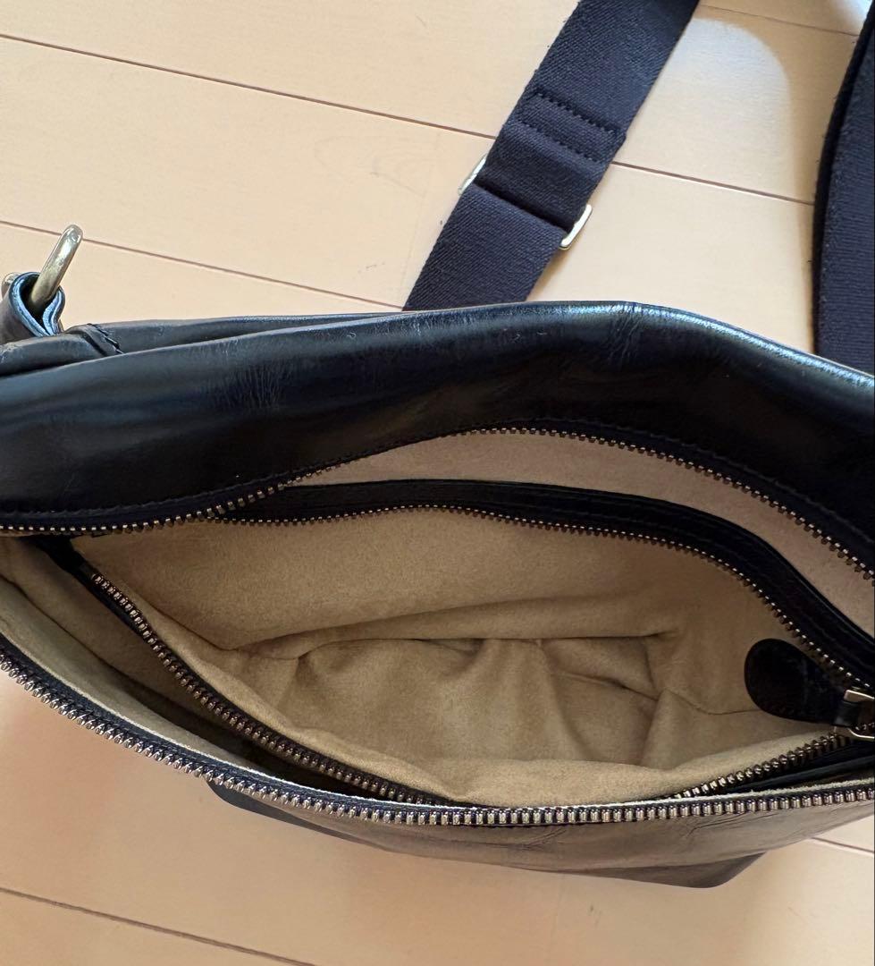 ⭐️美品⭐️　入手困難✨GANZO GUD ST ボディバッグ