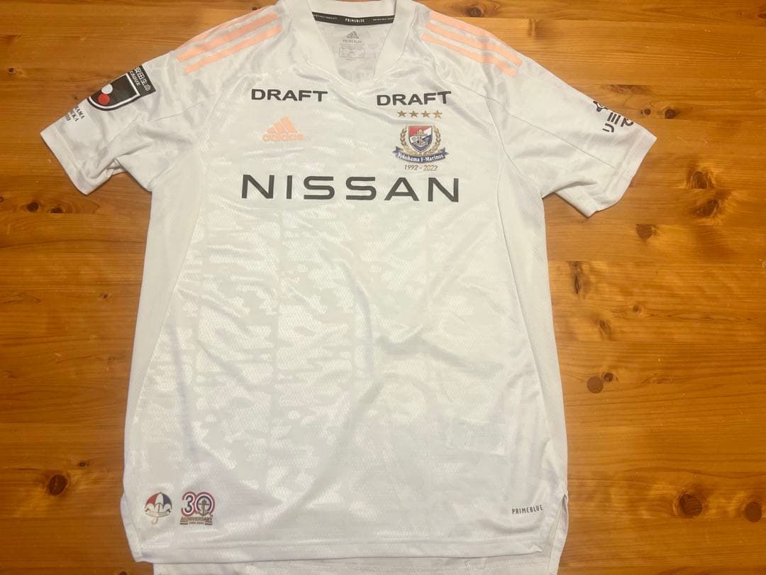 【美品】横浜F・マリノス 2022 アウェイ ユニフォーム　宮市亮17番Oサイズ