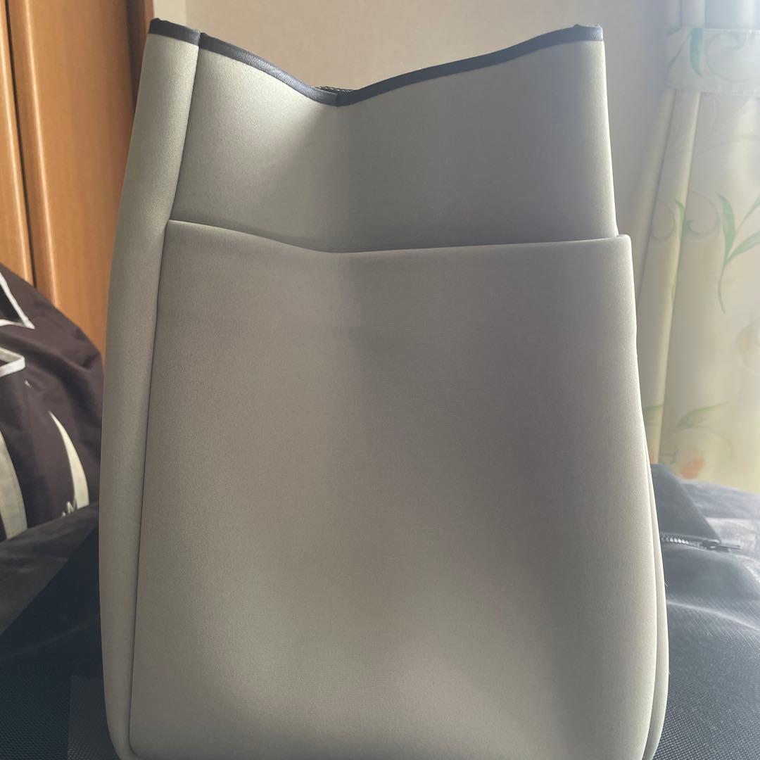 美品　STATE OF ESCAPE トートバッグ ホワイト