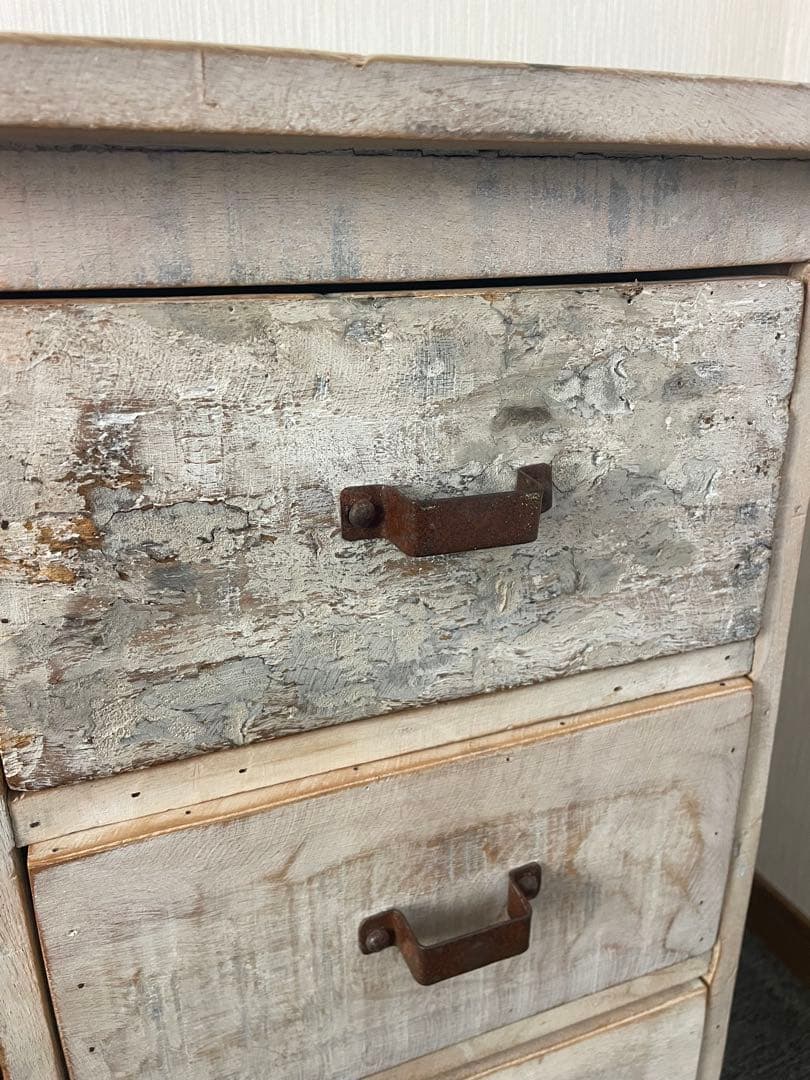 小振りなアンティーク机　デスク　古材　ビンテージ　ホワイト　ファニチャー