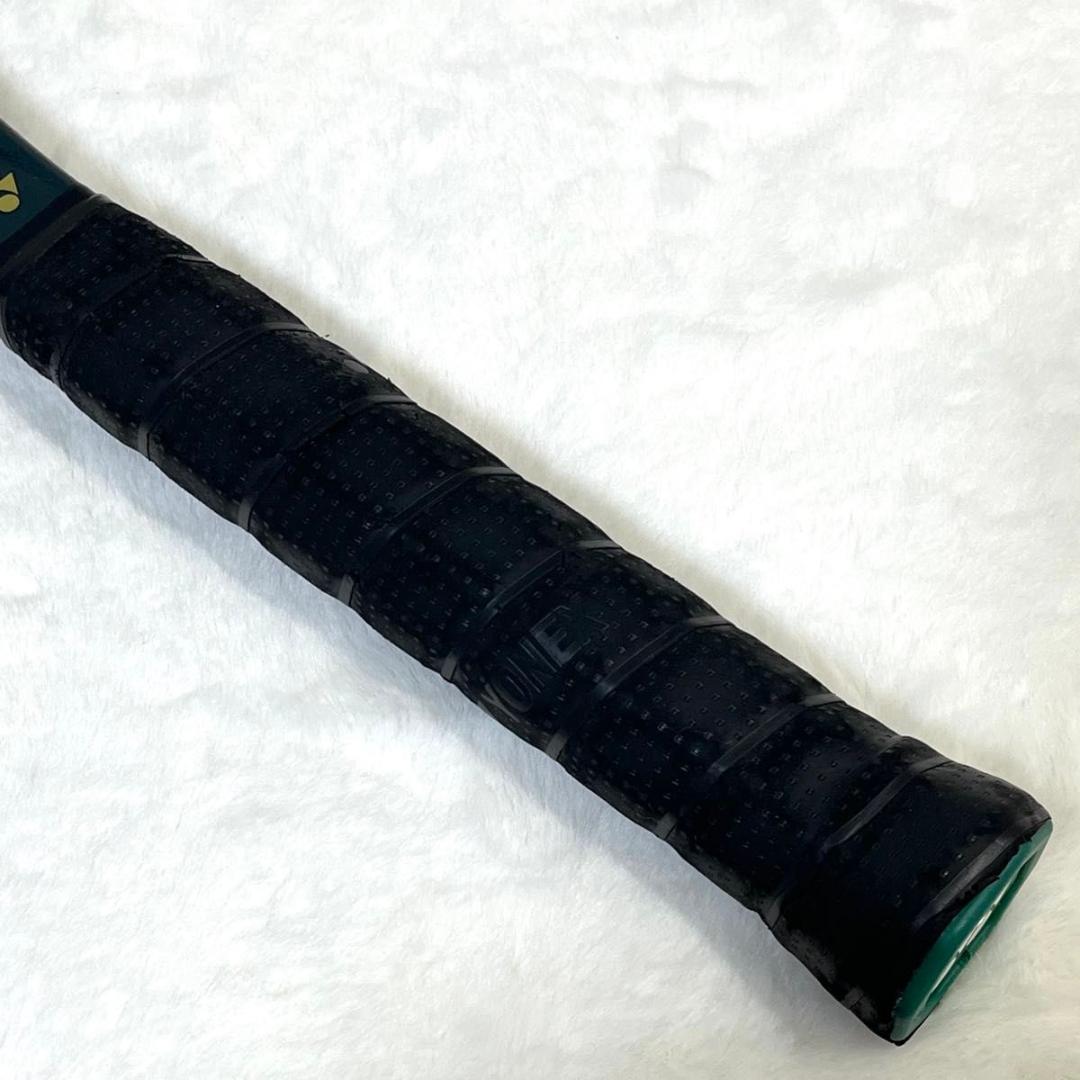 美品　日本未発売モデル　 YONEX VCORE 97 PRO HD G2