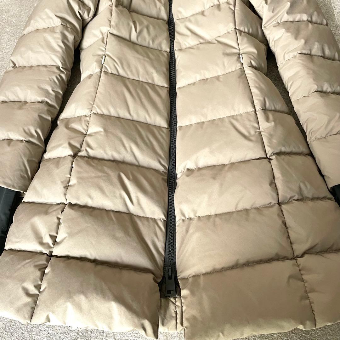 美品★ヘルノラミナー　ゴアテックス　ダウンコート　レディース　グレージュ系　38