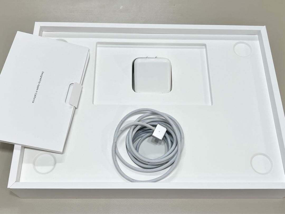 Apple MacBook AirM2シルバー 8GB SSD512GB
