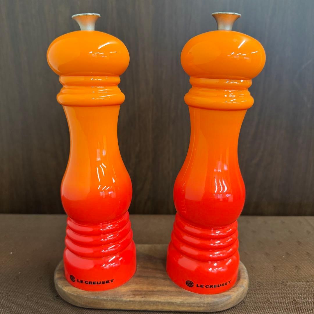 ルクルーゼ　ペッパーミル　オレンジ　2本セット