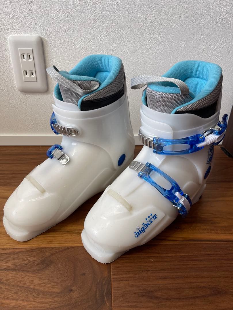 ピュアコンシャス　ジュニア スキーセット 140㎝　ブーツ ストック 子供用