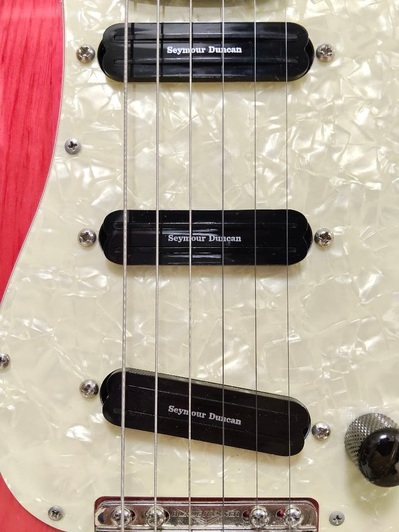 Fender Japan ST62 Seymour Duncan搭載
