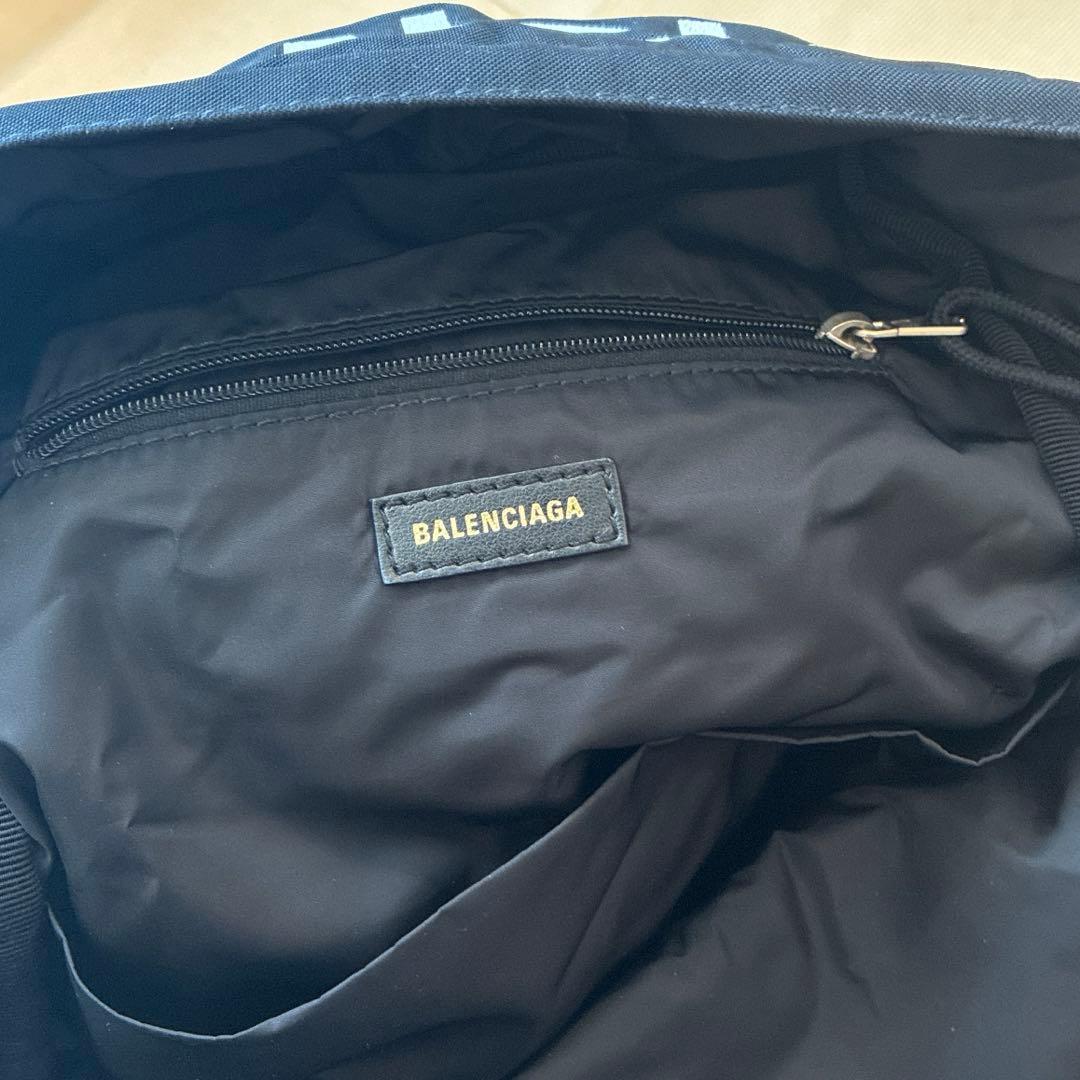 バレンシアガ BALENCIAGA リュック 黒