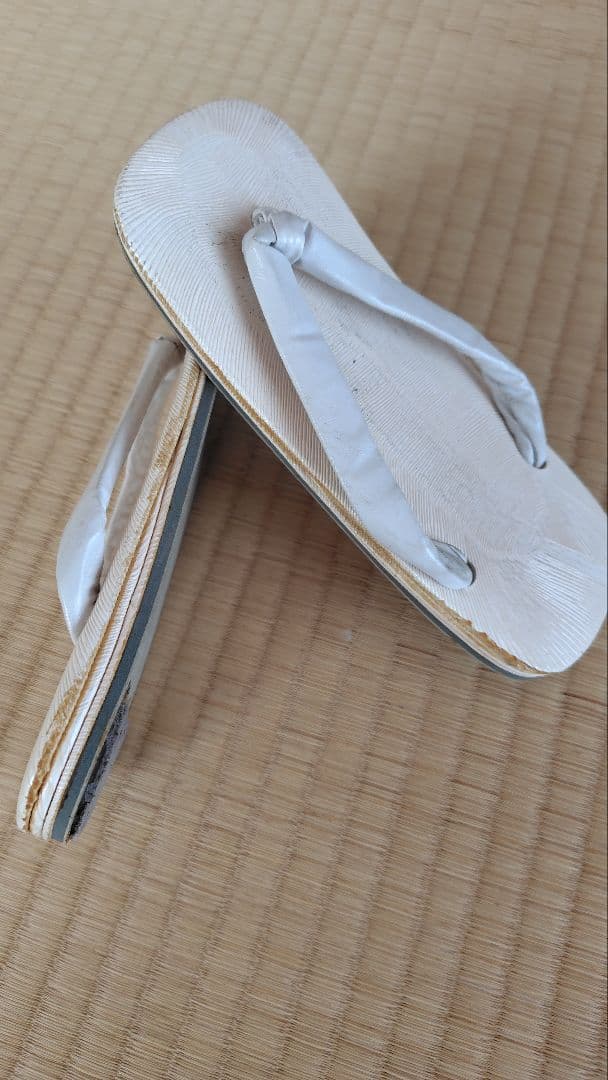 【一式フルセット】七五三　男の子　５歳　袴(ストライプ) 羽織(兜柄)