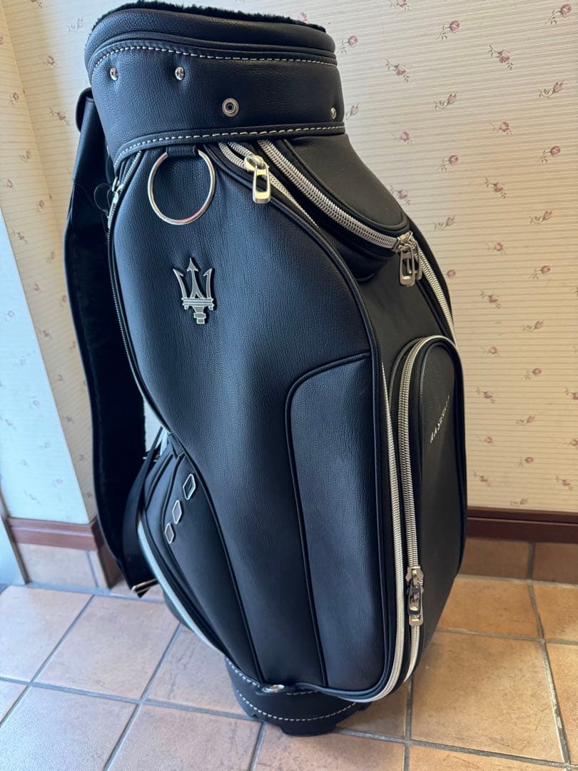 マセラティ　MASERATI ゴルフバッグ キャディバッグ 黒