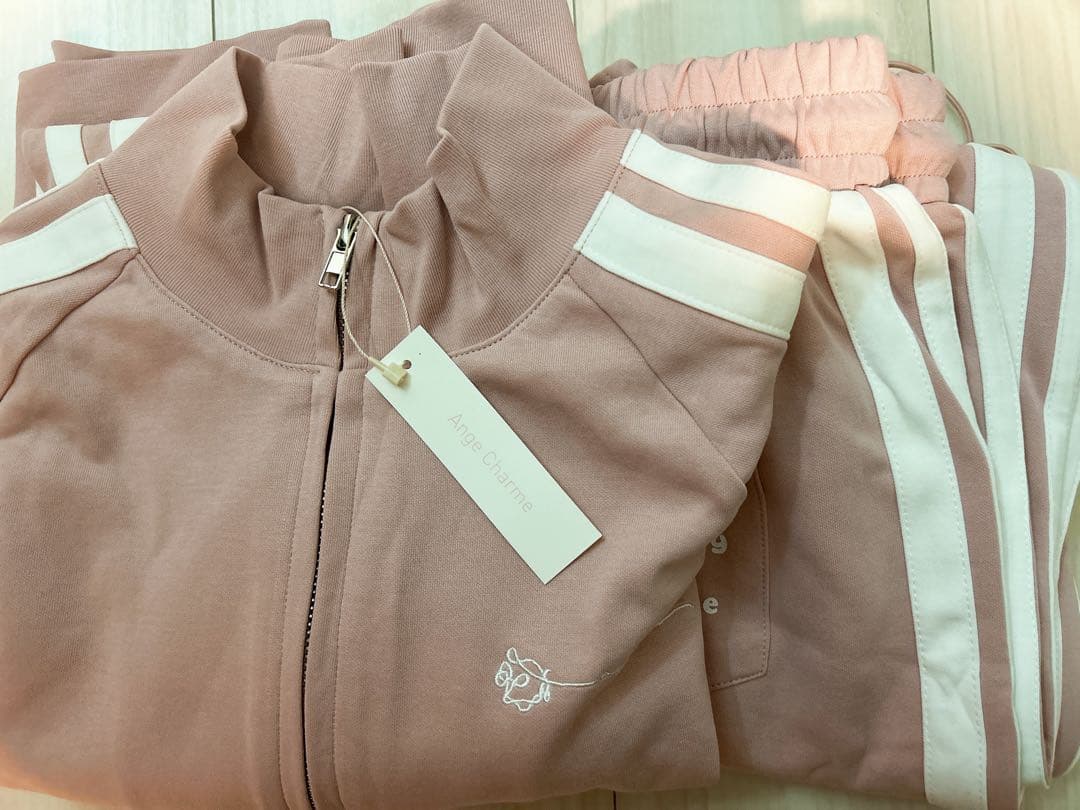 Ange Charmeサンリオキャラクターズジャージセット　辻希美