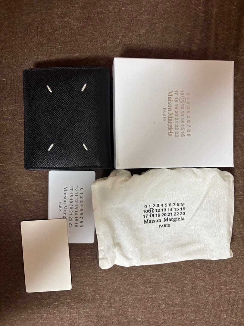 Maison Margiela 二つ折り財布 ブラックmm6