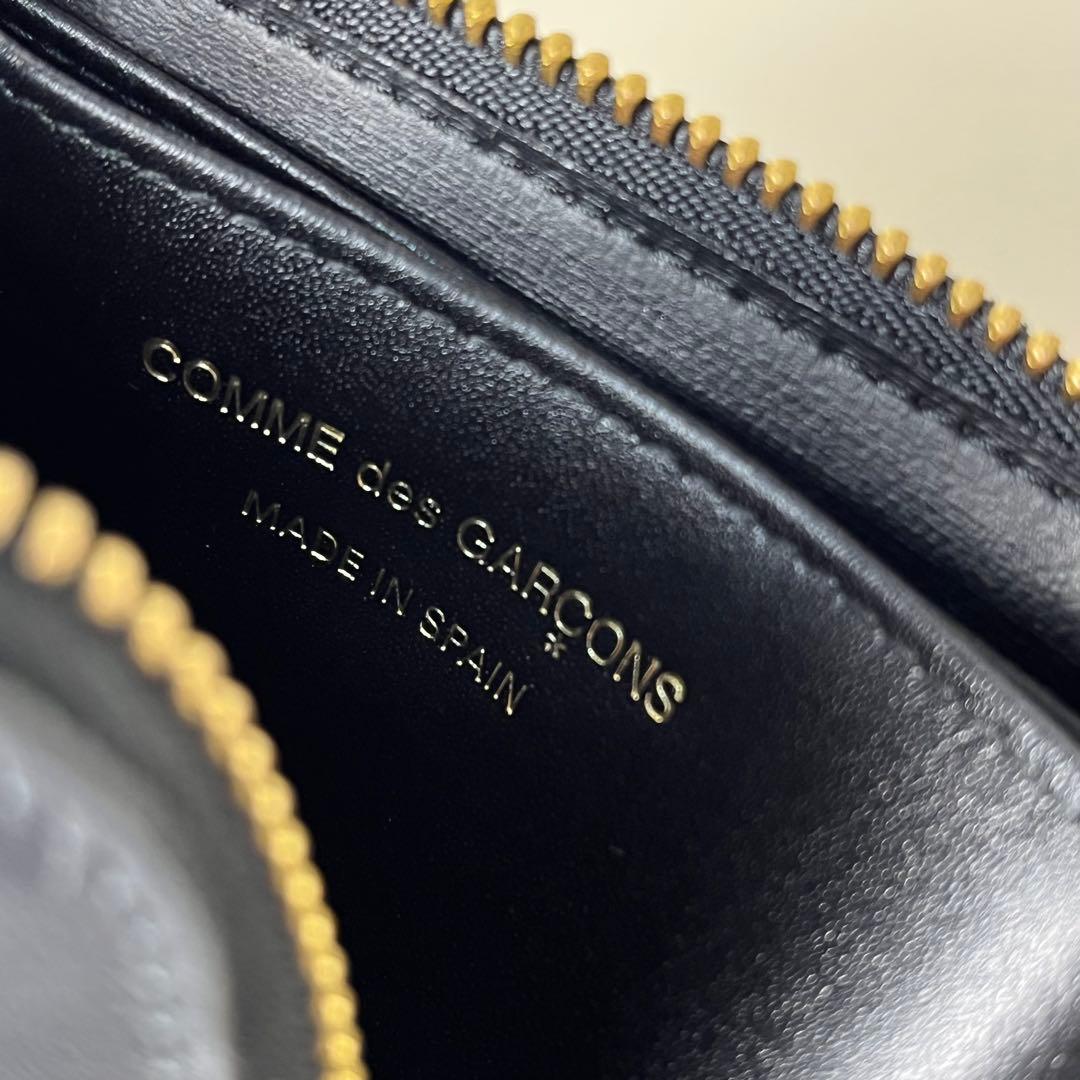 美品　COMME des GARCONS SA3100HL コンパクトウォレット