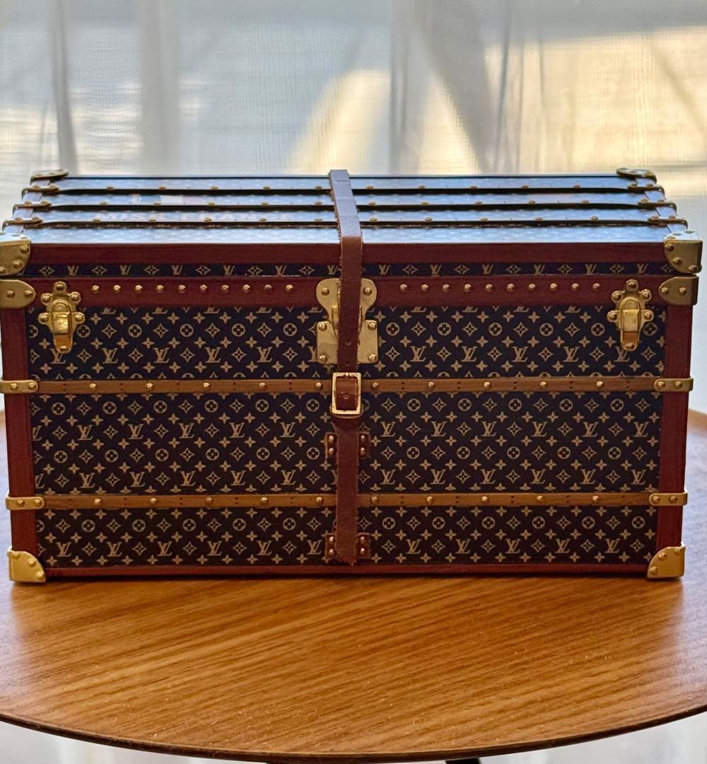 【VIPノベルティ】ルイヴィトン モノグラム トランク型 ペーパーウェイト