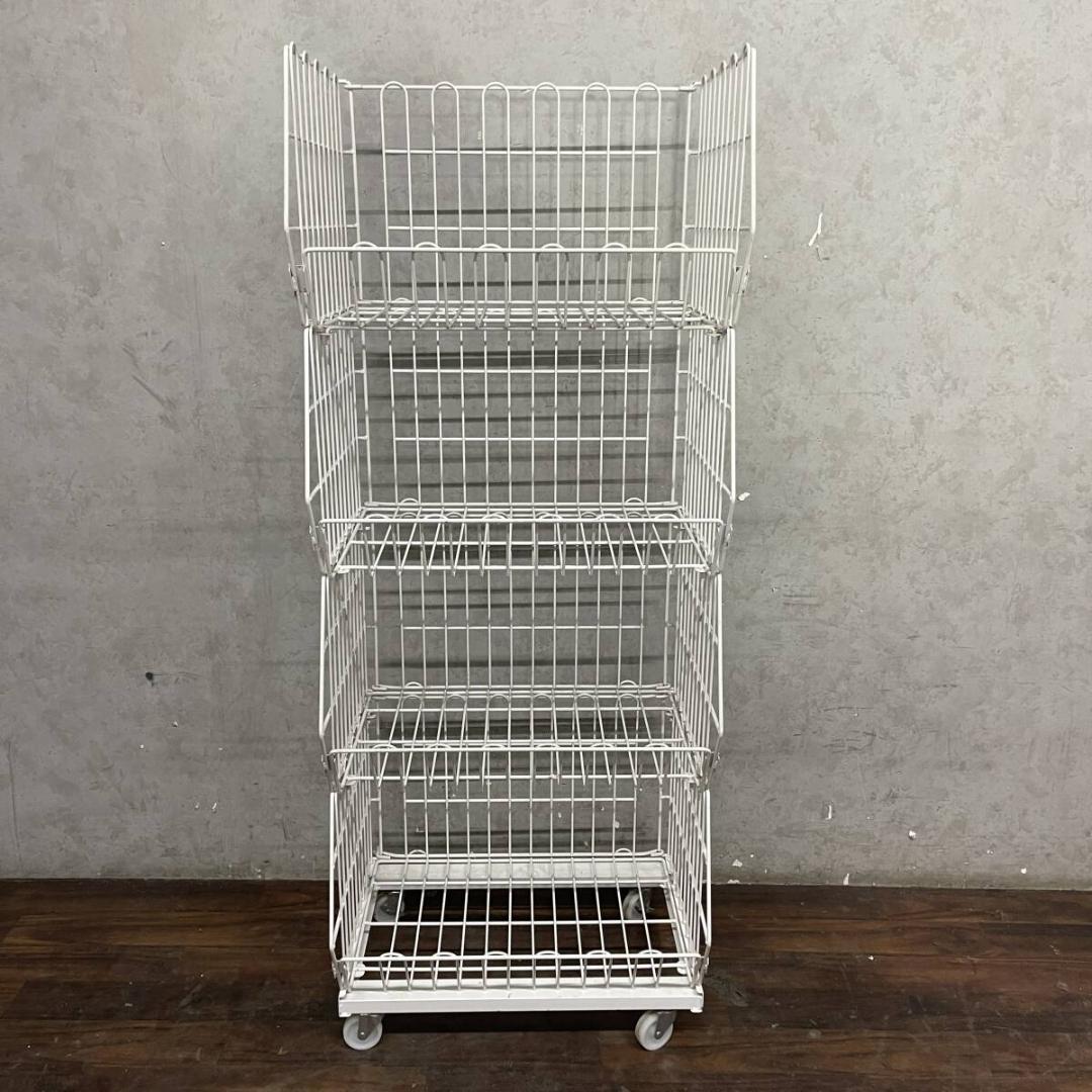 ワイヤーラック 4段 キャスター付き 3台セット バスケット ラック