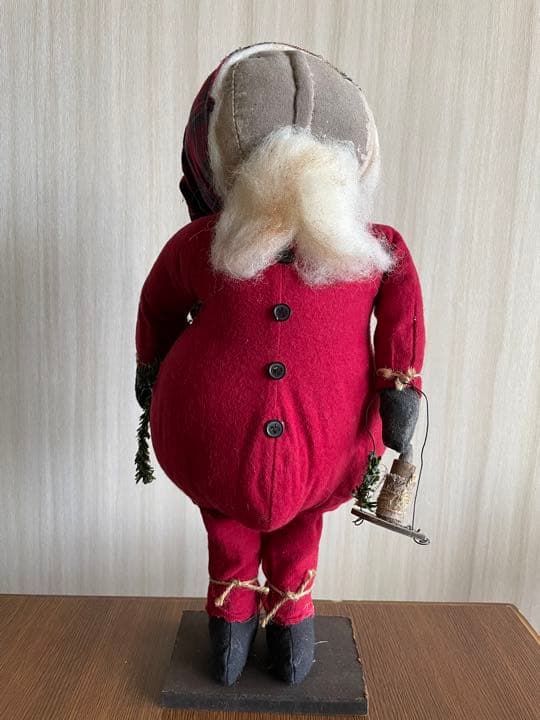 クリスマス　サンタの人形