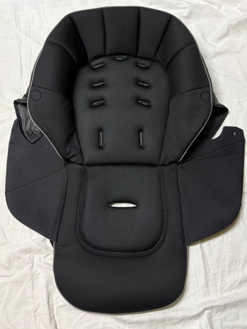 2023年モデル アップリカ ベビーカー ラクーナクッションフリー AC 超美品