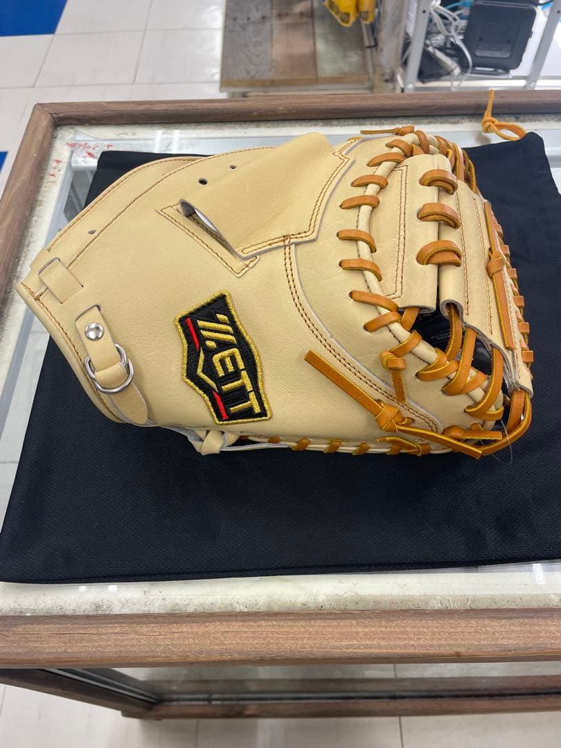 ZETT プロステイタス　硬式グローブ 捕手用