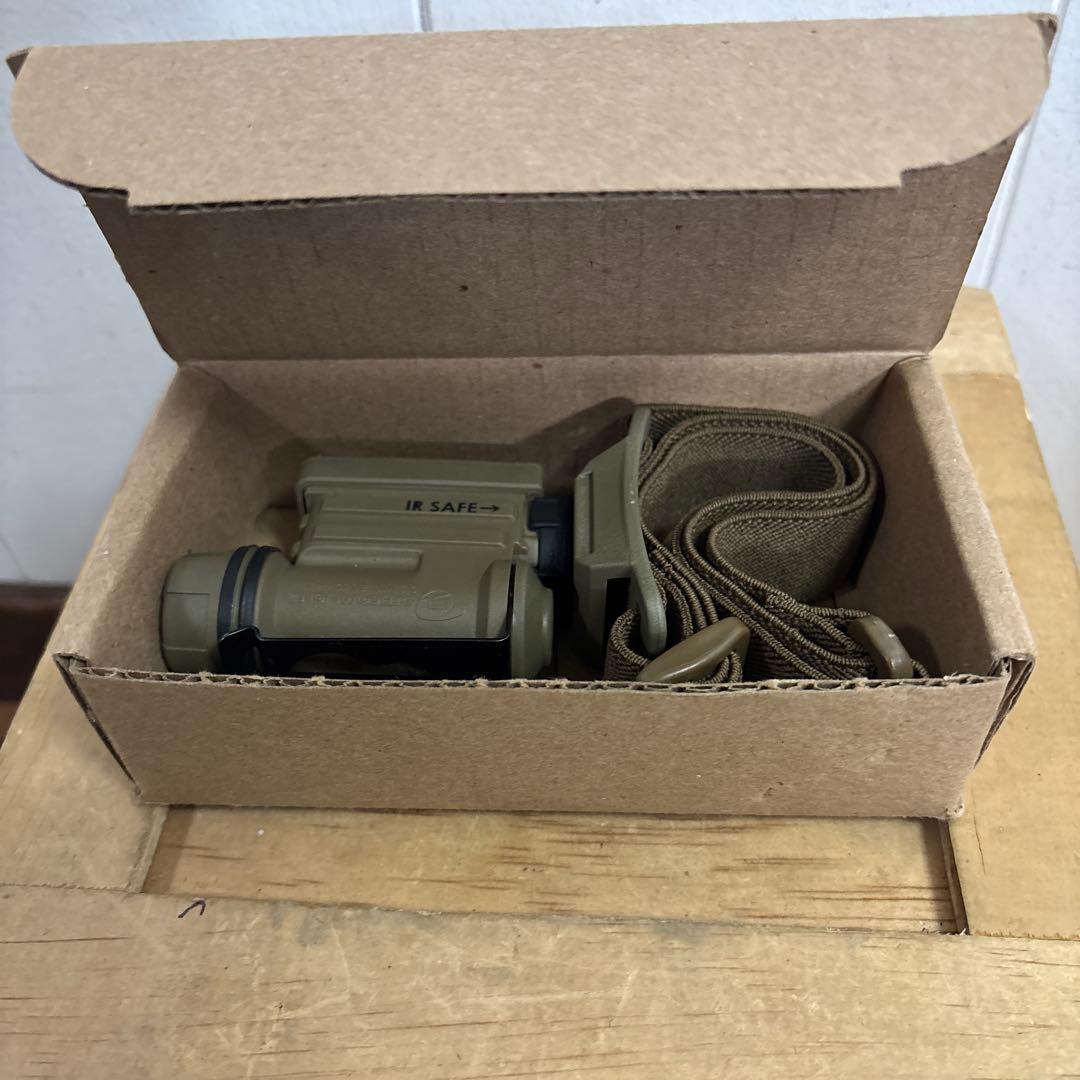 米軍　実物STREAMLIGHT SIDEWINDER COMPACT II ②