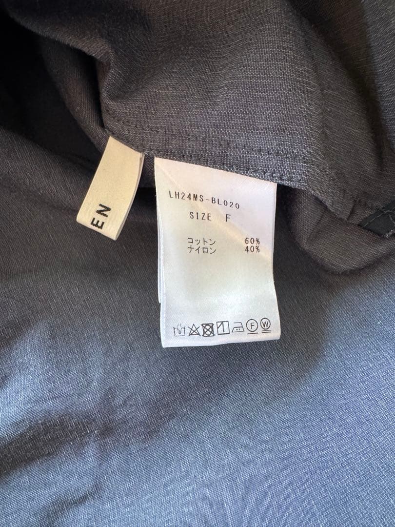 LOHEN ベルスリーブブラウス