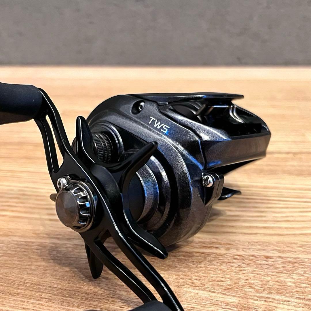 US DAIWA タトゥーラ 100H 6.3 右ハンドル