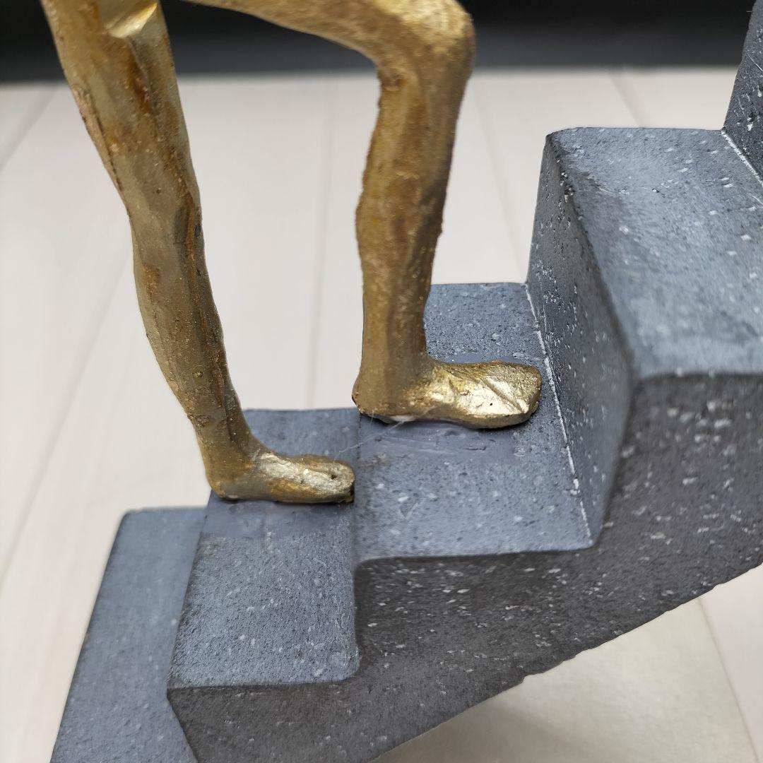 アセント デコオブジェ 階段の人 展示品 ゴールド(G-2507OB7)