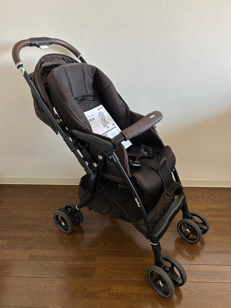 Aprica ラクーナクッションフリー上位モデル　ベビーカー