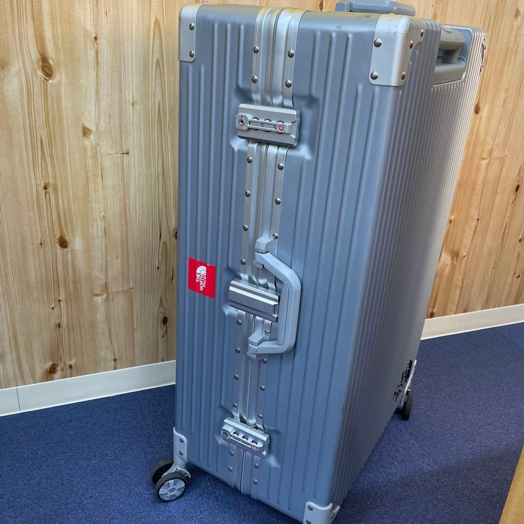 アルミフレーム　スーツケース　キャリーケース