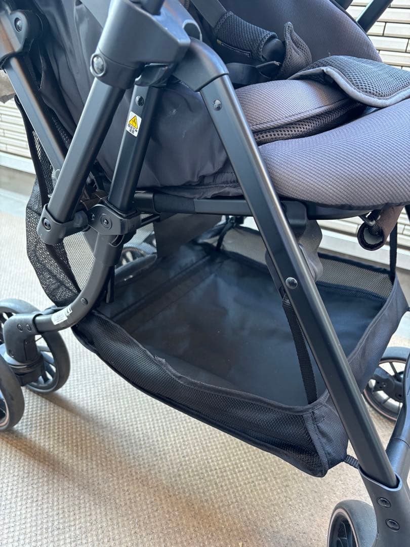 コンビ ベビーカースゴカルSwitch plus ロッタ