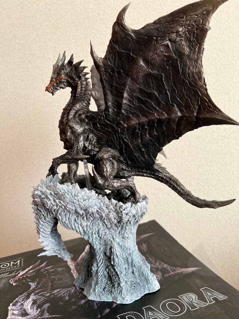 モンハン　クリエイターズモデル　鋼龍　クシャルダオラ　箱付