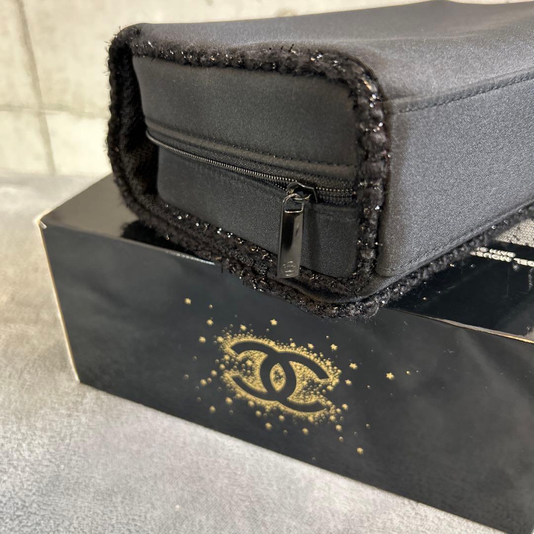 ❤️新品❤️CHANEL ❤️大容量ブラックバッグ　メイクポーチ　ノベルティ　ツィード