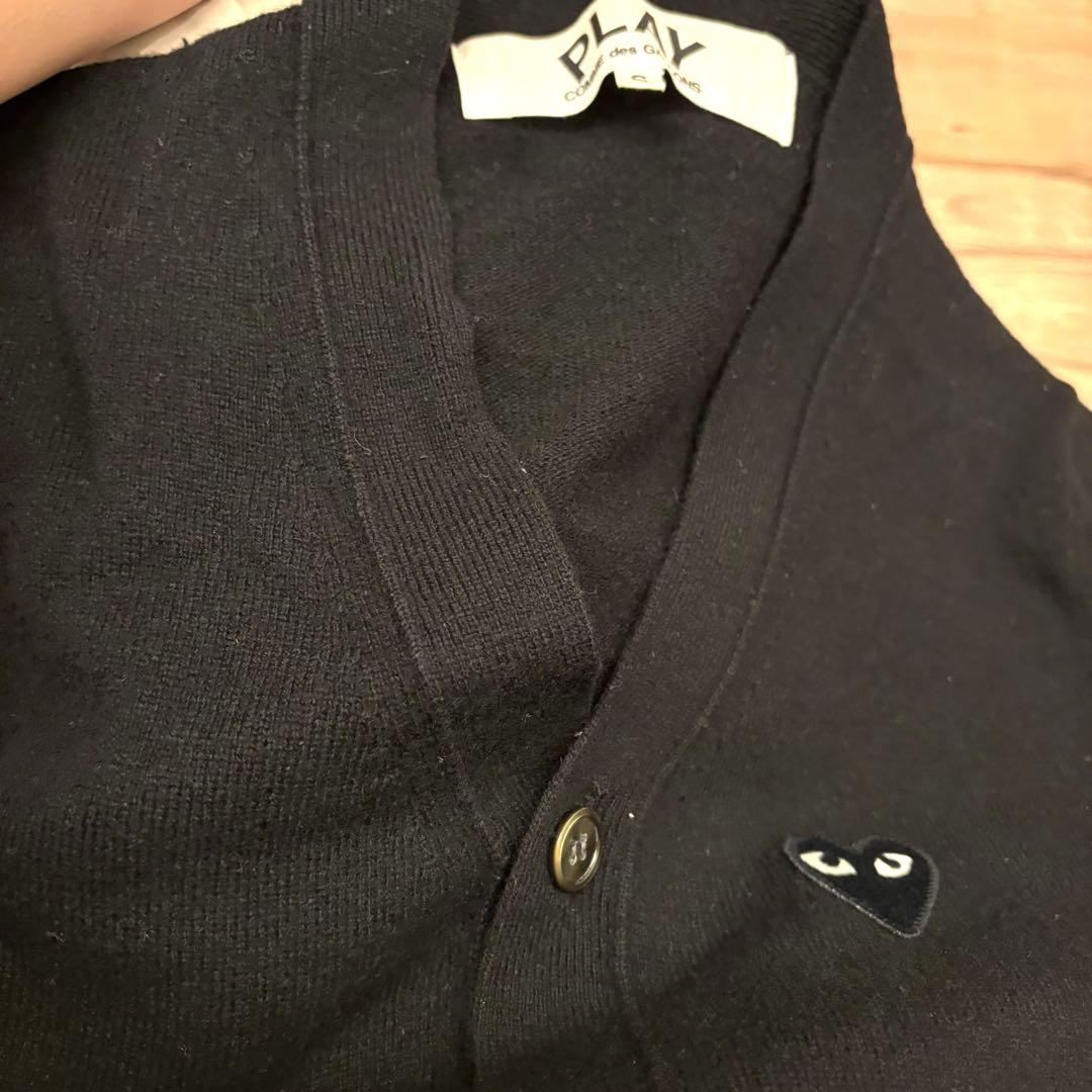 PLAY COMME des GARCONS Vネック カーディガン 黒ハートS