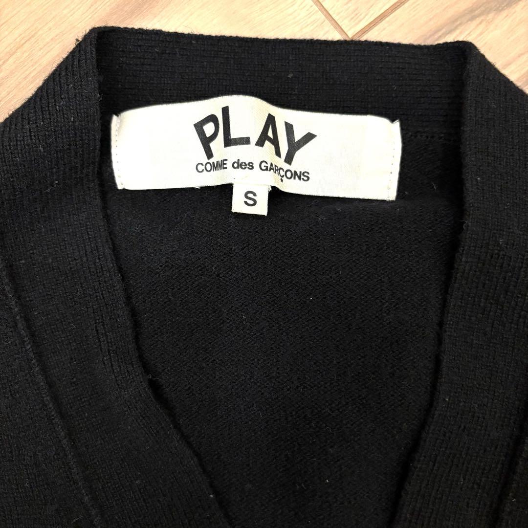PLAY COMME des GARCONS Vネック カーディガン 黒ハートS
