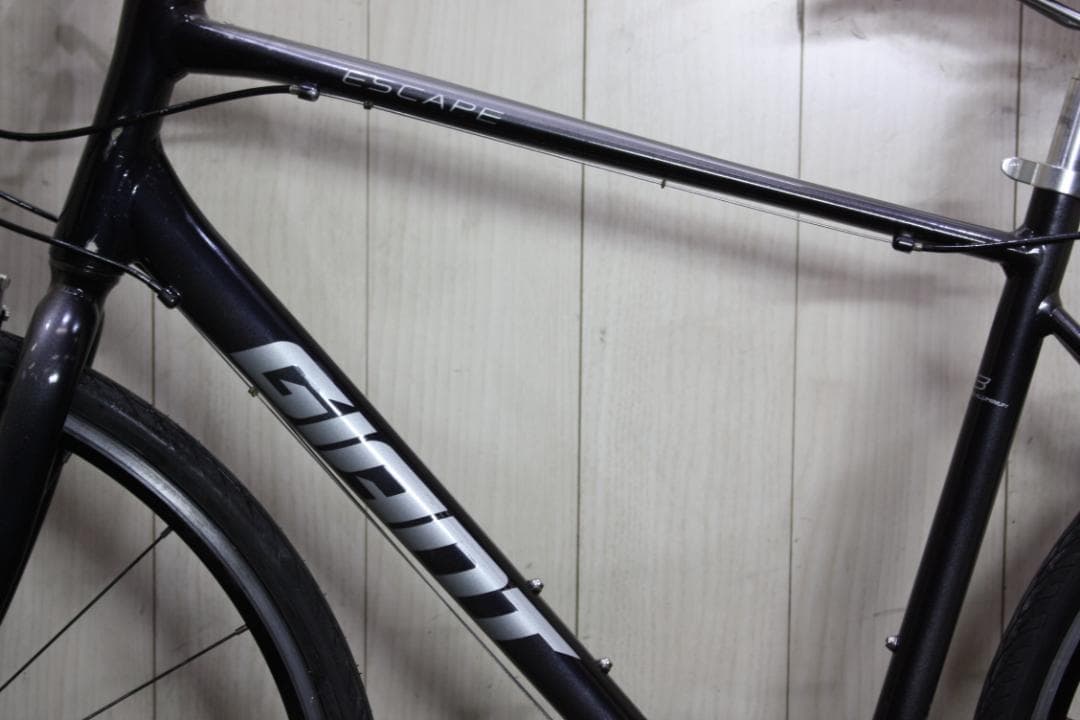 GIANT ESCAPE R3 700C アルミ 24速 500mm クロス
