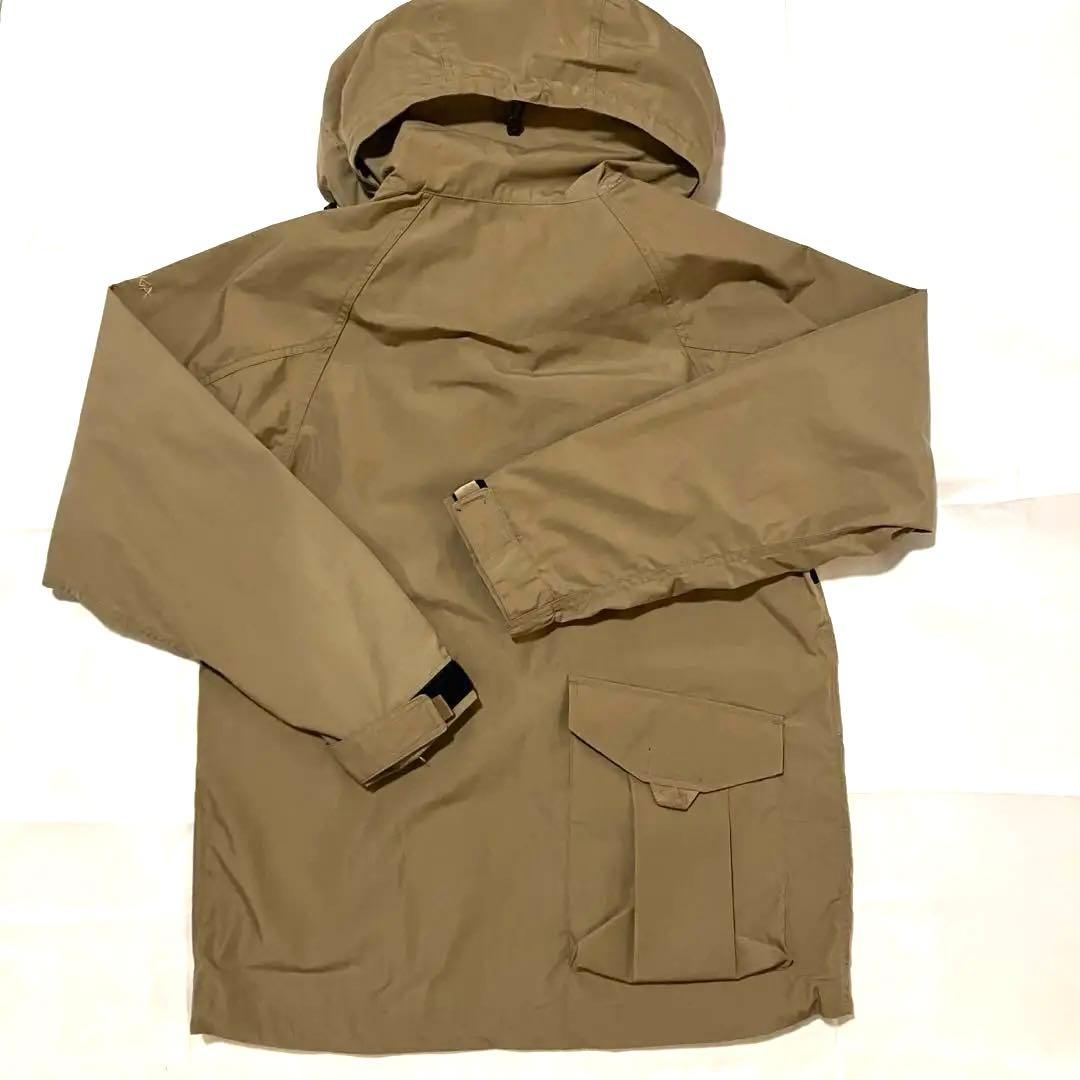NANGA ナンガ マウンテンパーカー 冬物 ベージュ ジャケット M キャンプ