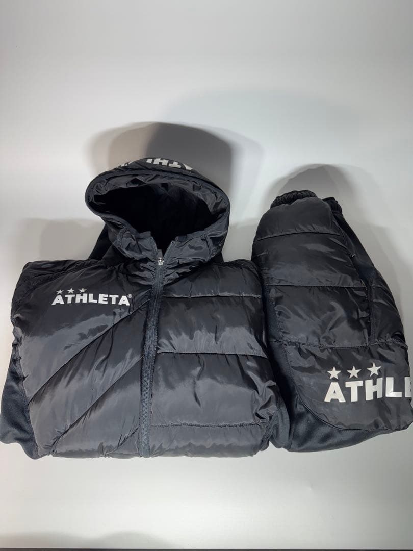 ATHLETA ダウンセットアップ　ブラック　値引き無し早い者勝ち