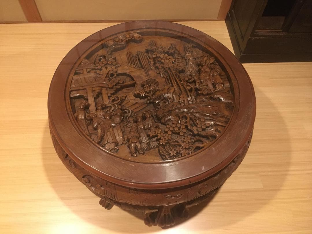 【アンティーク】中国彫木製　テーブル&椅子セット