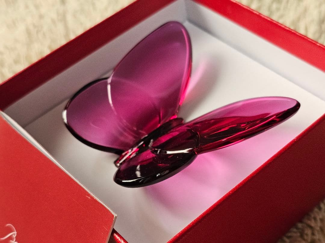 新品 Baccarat ラッキーバタフライ ピオニー PURPLE パピヨン