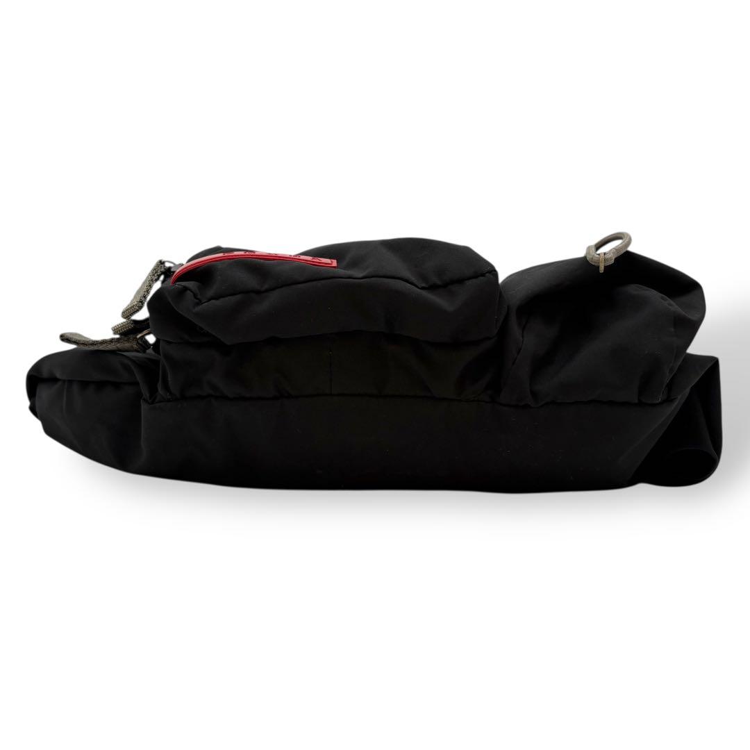 良品 プラダスポーツ ボディバッグ ウエストポーチ ナイロン ブラック ロゴ