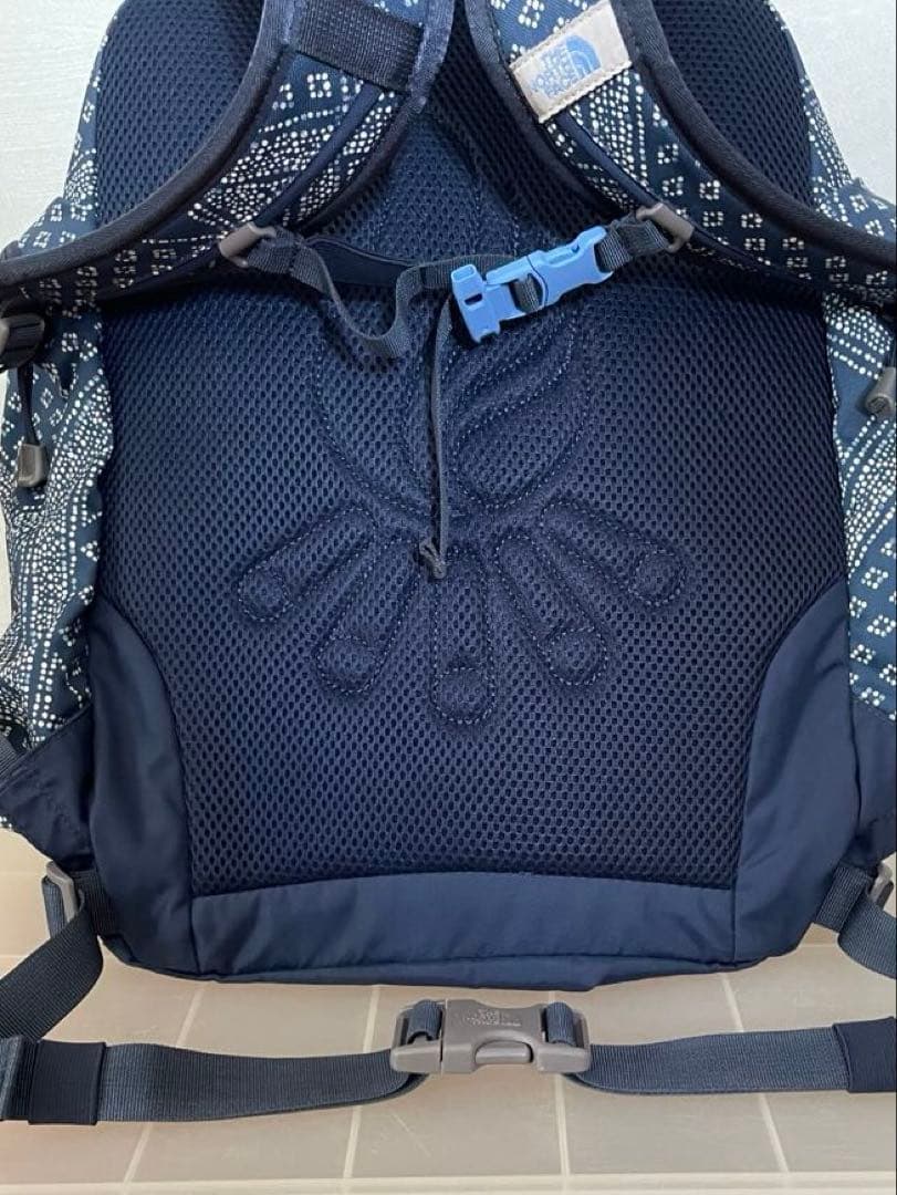 美品✨THE NORTH FACE リュック サニーキャンパー30 バンダナ柄