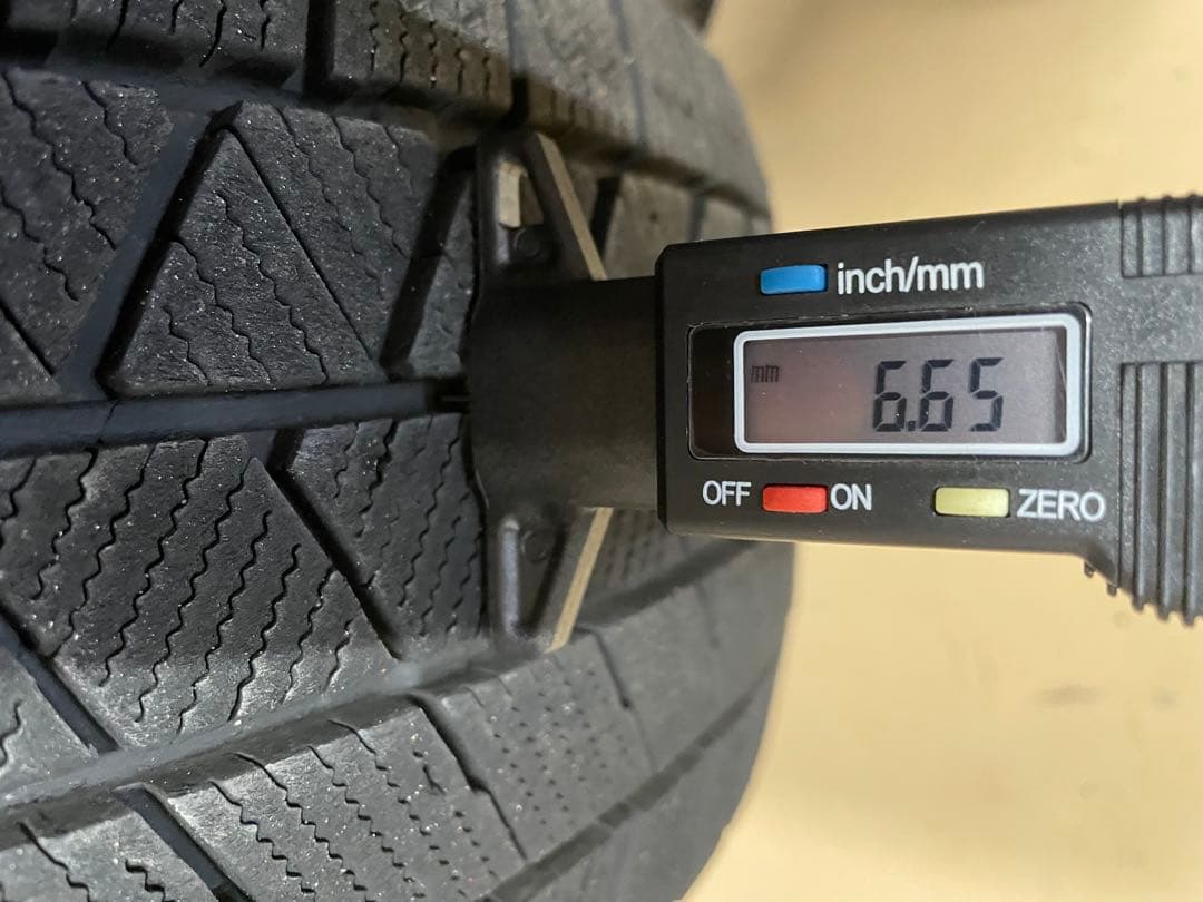 195/60R16 ブリザック VRX3 2024年製　2本　中古品